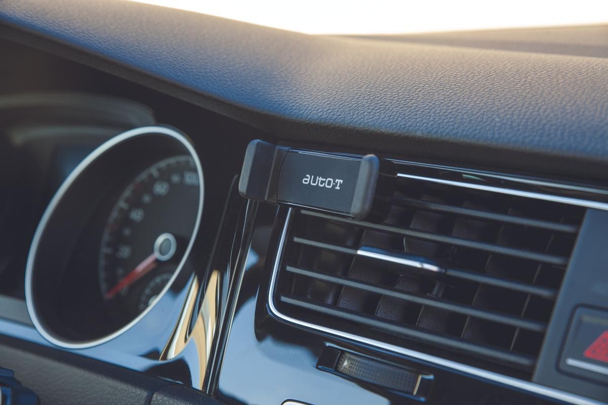 Autotelefonhalter Lüftungsschlitzhalterung Handyständer Unterstützung  Smartphone-Halterung für Peugeot 3008 4008 5008 308 408 508