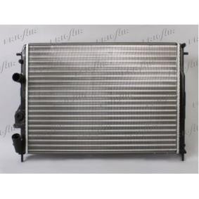 Radiador, refrigeración del motor Malla radiador: 585 x 415 x 28 mm con OEM número 7700 425 842