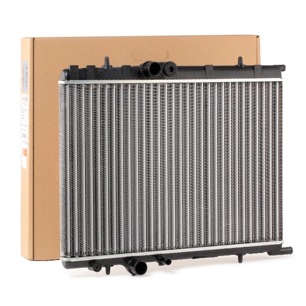 Chladič, chlazení motoru HELLA 8MK376718-054 odborné znalosti