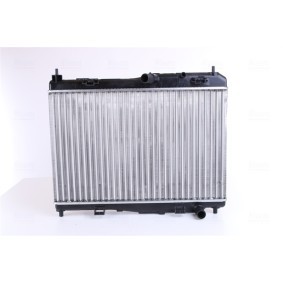 Radiador, refrigeración del motor con OEM número 8V51-8005-BF