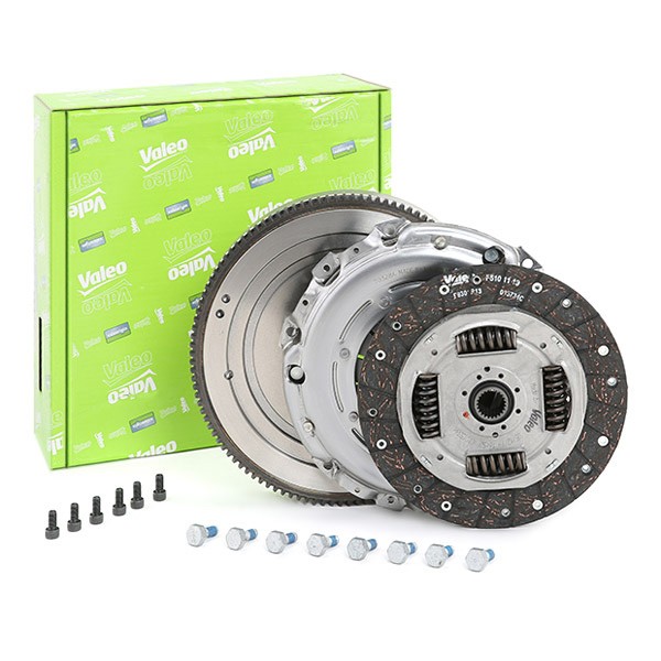 VALEO Kit d'Embrayage 835132 VOLVO,FORD,V50 MW,C30,S40 II MS,C70 II Descapotable,S80 II AS,V70 III B
