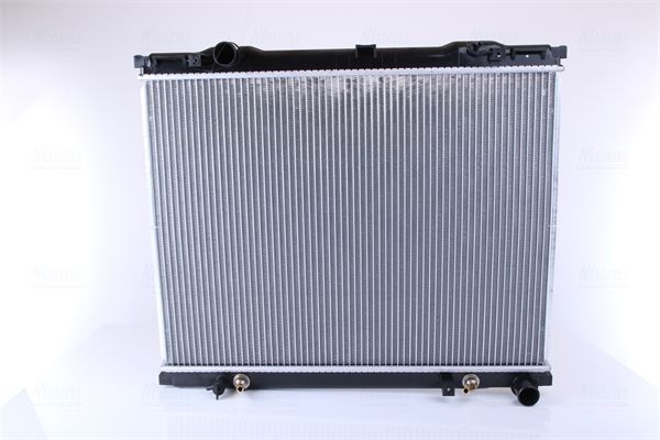NISSENS 66777 Radiador, refrigeración del motor