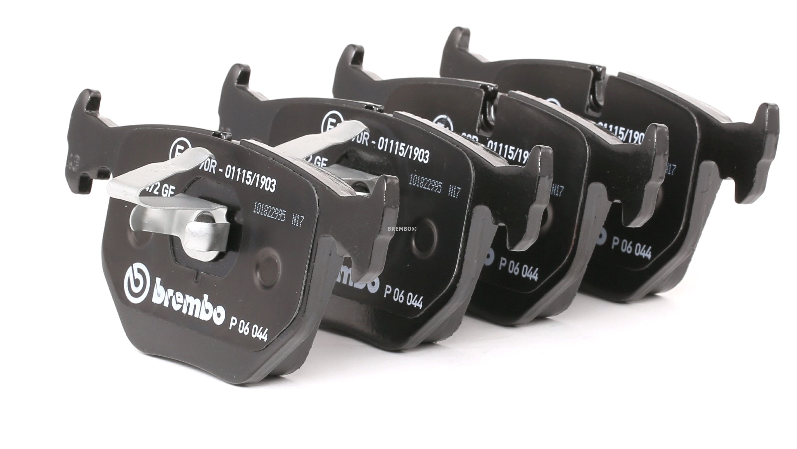 BREMBO Plaquettes De Frein P 06 044 Jeu De Plaquettes De Frein,Jeu de plaquettes de frein, frein à d