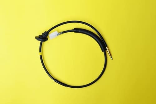Hoe een defecte snelheidsmeter van de auto te repareren