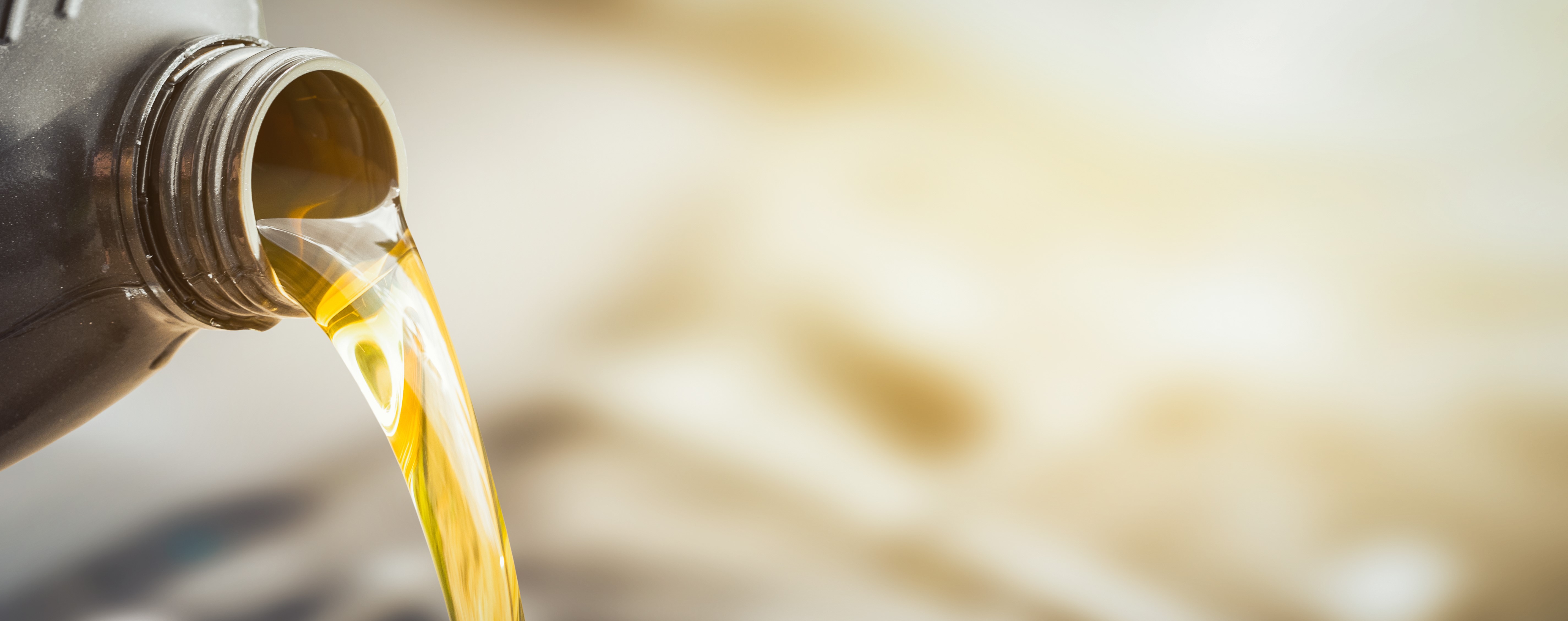 Oil change:  intervals, costs and useful information