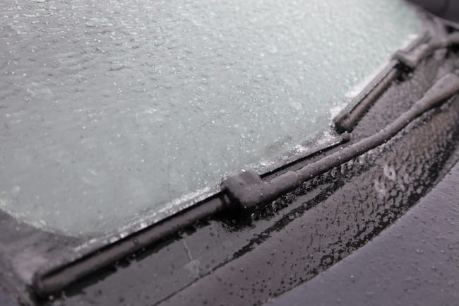 Gratte glace anti givre pare-brise voiture hiver brosse à neige