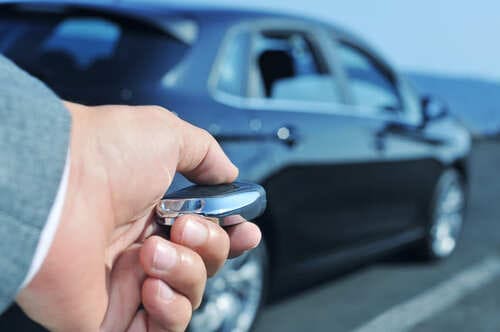 Jak działa system bezkluczykowy Keyless Go