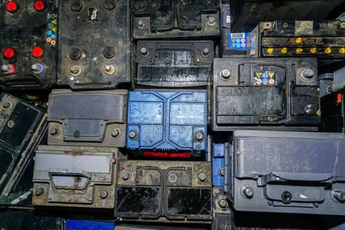 entsorgung e-auto-batterie kosten