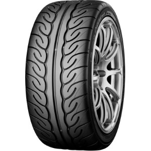 AD08R Reifen Yokohama 235/45 R17 94W Preis